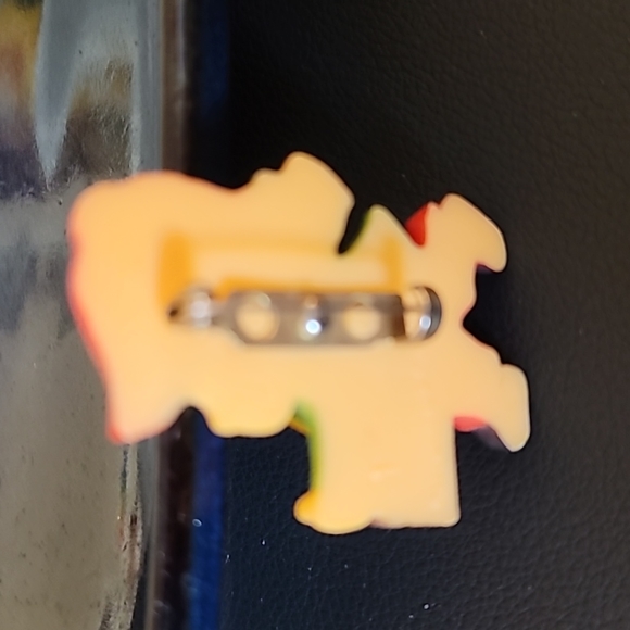 Hallmark vintage pin - Picture 2 of 5